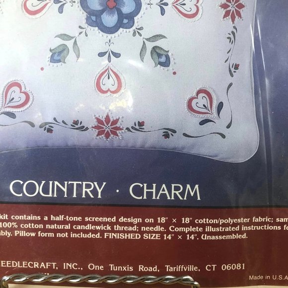 Cathy Needlecraft Candlewicking Country Charm 14x14 Pillow Kit - Picture 4 of 5